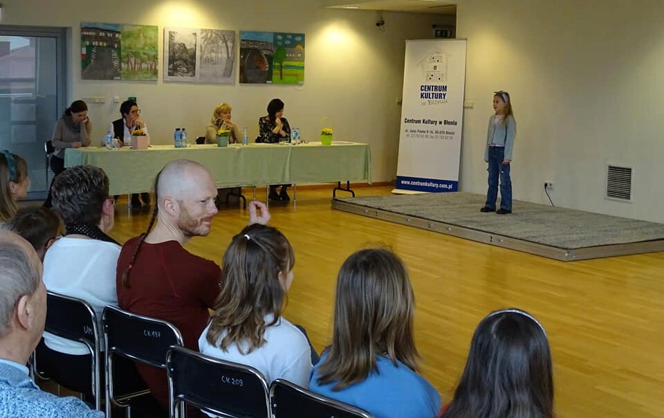 Zdjęcie do 47. edycja konkursu recytatorskiego "Warszawska Syrenka" - wyniki